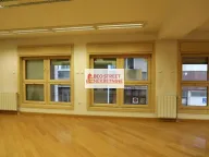 Izdavanje, poslovni prostor, 195m², Stari Grad, Beograd - image 1