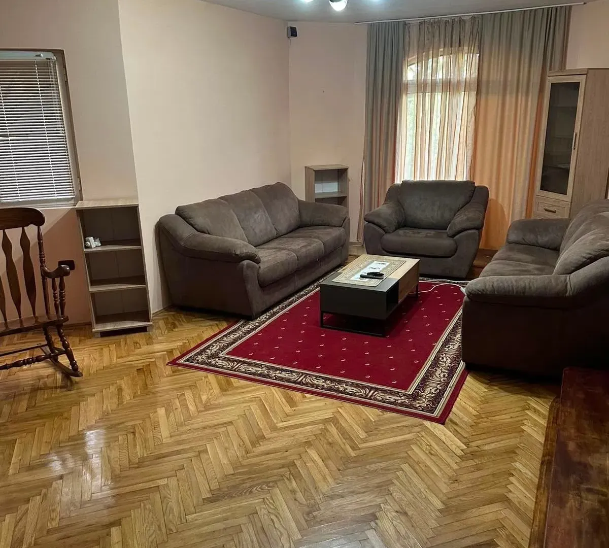Rent, house, 200m², Donja Gorica, Podgorica