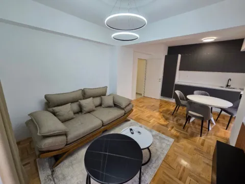 Izdavanje, dvosoban stan, 65m², Tuški Put, Podgorica - image 9