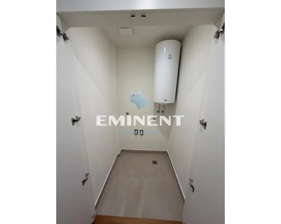 Rent, three bedroom apartment, 79m², Savski Venac, Beograd
