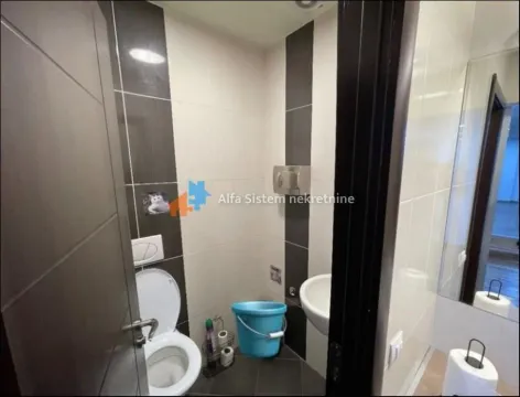 Rent, office space, 100m², Kalenić Pijaca, Vračar Sve Podlokacije - image 8