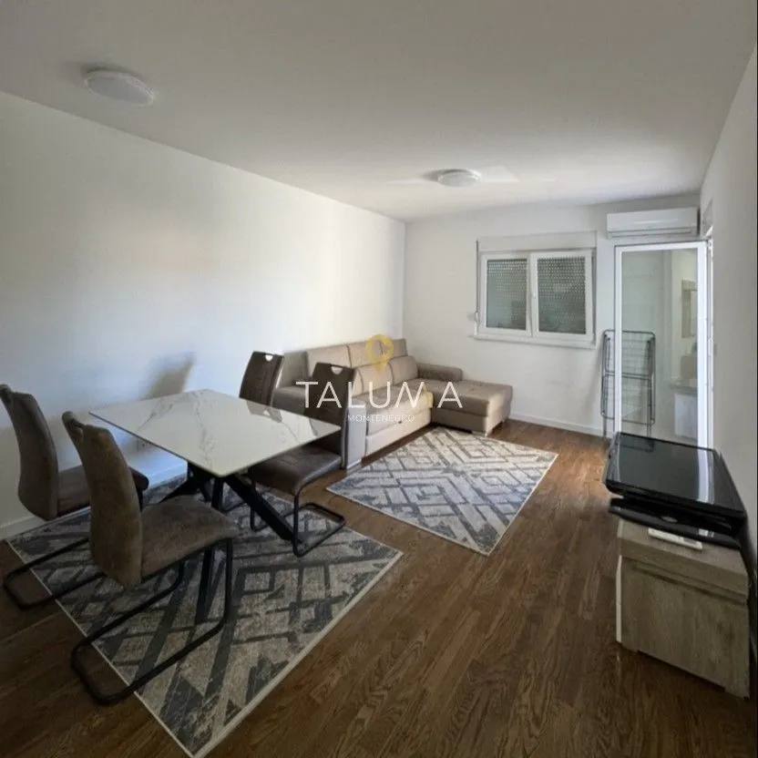 Rent, one bedroom apartment, 48m², Stari Aerodrom, Podgorica