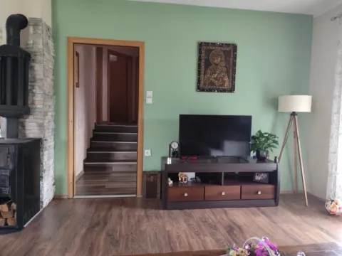 Izdavanje, kuća, 98m², Podgorica, Crna Gora - image 8