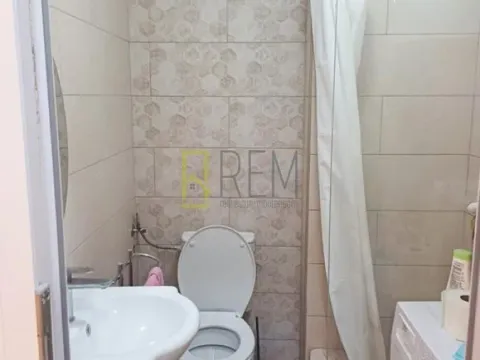 Prodaja, garsonjera, 33m², Podgorica, Crna Gora - image 4