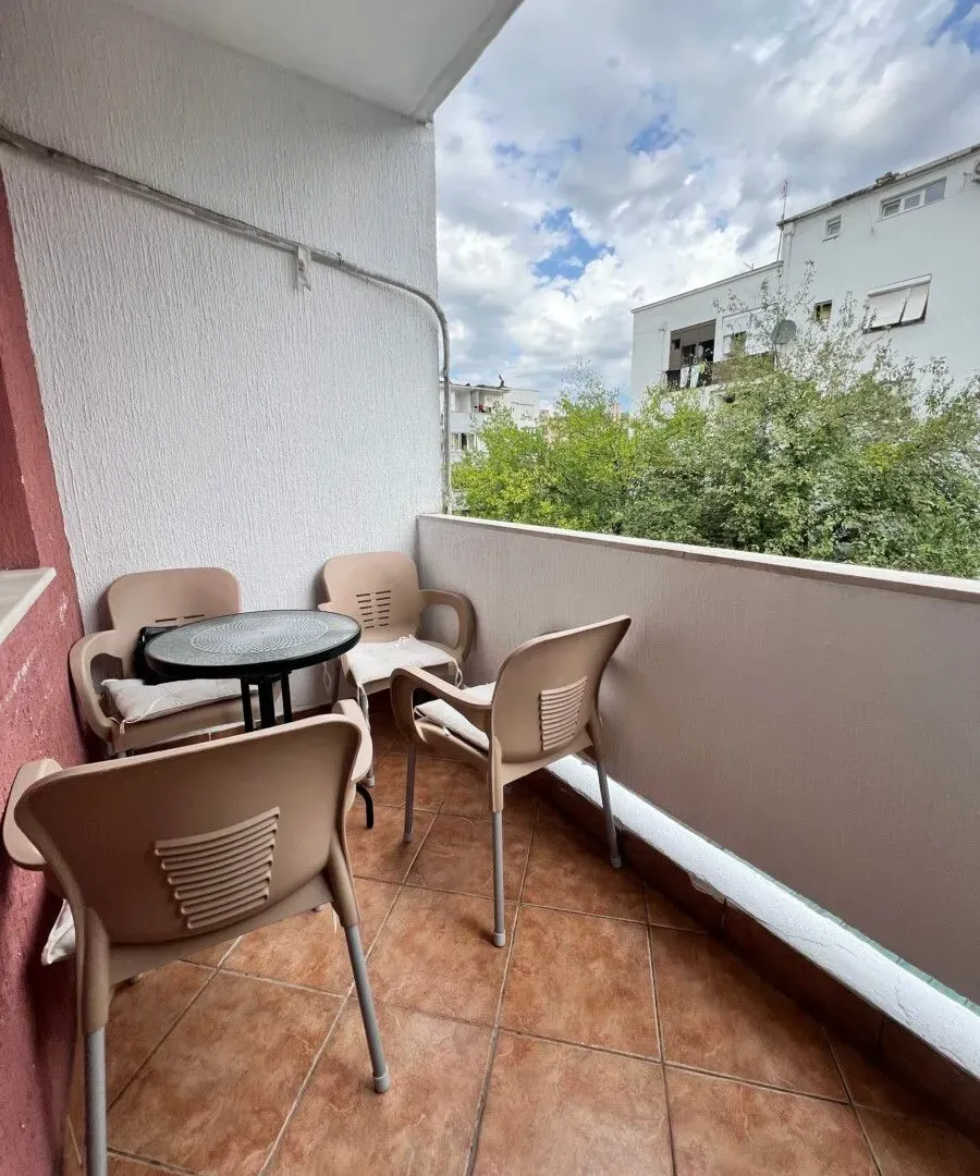 Izdavanje, dvosoban stan, 60m², Preko Morače, Podgorica