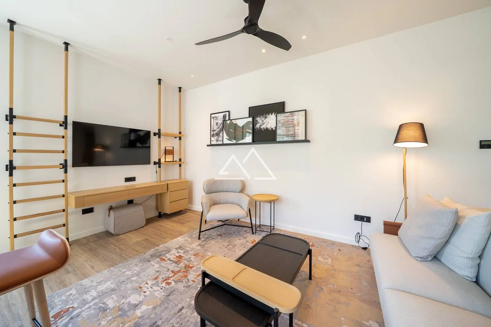 Prodaja, dvosoban stan, 91m², Tivat, Crna Gora