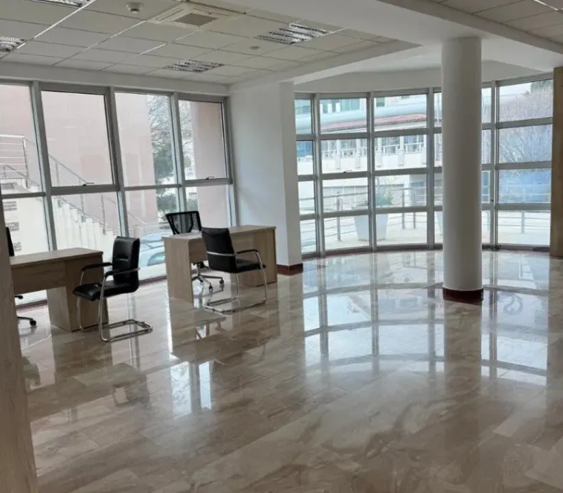 Rent, office space, 151m², Bečići, Budva