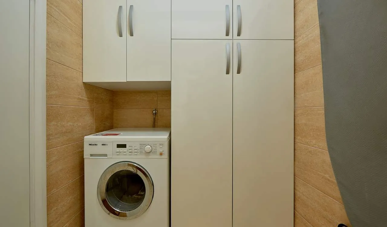Prodaja, trosoban stan, 150m², Bečići, Budva