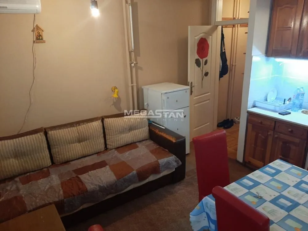 Prodaja, stan, 21m², Voždovačka Crkva, Voždovac Sve Podlokacije