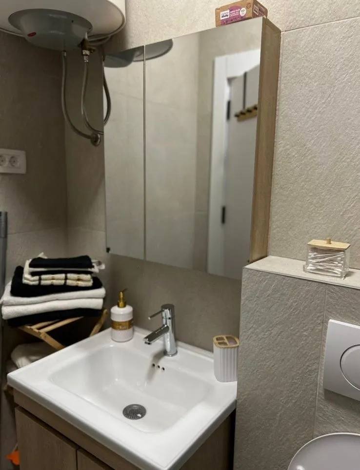 Rent, two bedroom apartment, 70m², Seljanovo, Tivat