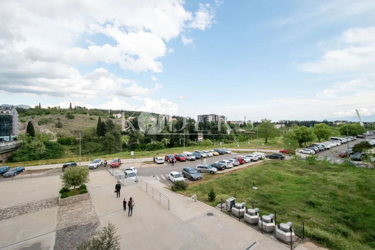 Rent, two bedroom apartment, 72m², Vezirov Most, Podgorica