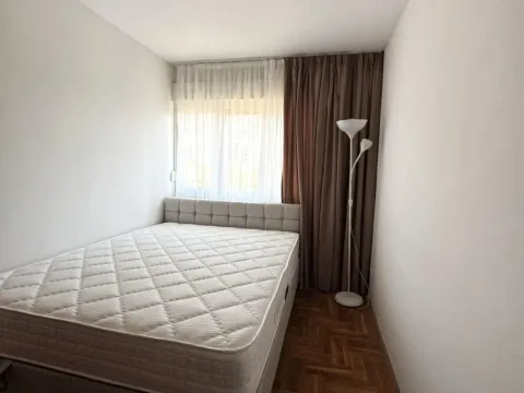 Izdavanje, stan, 35m², Centar, Podgorica - image 5
