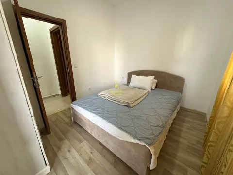 Izdavanje, jednosoban stan, 45m², Stari Aerodrom, Podgorica - image 7