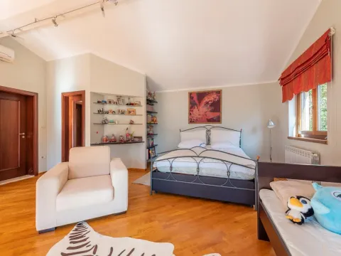 Sale, house, 305m², Orahovac, Kotor - image 19