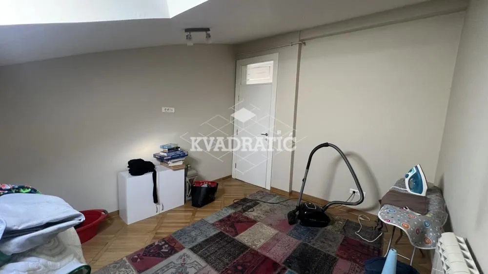 Sale, four bedroom apartment, 126m², Savski Venac, Beograd
