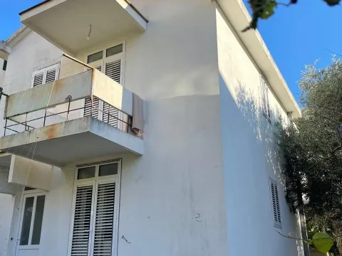 Prodaja, kuća, 140m², Petrovac, Budva - image 11