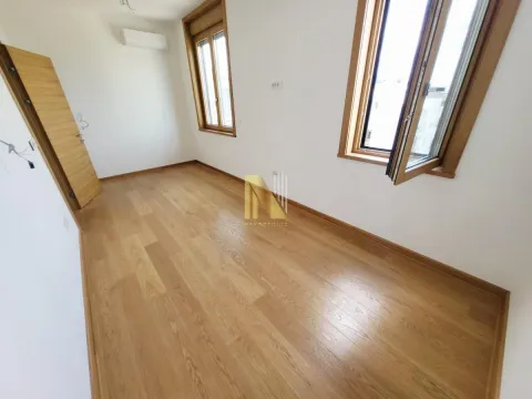 Sale, four bedroom apartment, 121m², Podbara, Novi Sad Sve Podlokacije - image 11