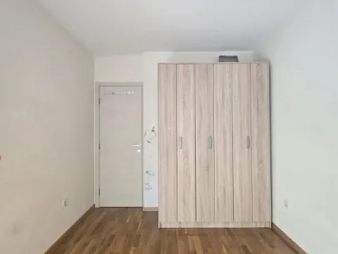 Rent, one bedroom apartment, 46m², City Kej, Podgorica - image 6