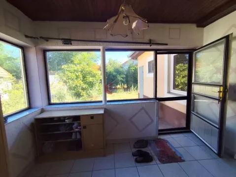 Prodaja, kuća, 118m², Zorka, Subotica - image 23