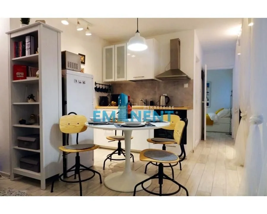 Rent, apartment, 34m², Stari Grad, Beograd