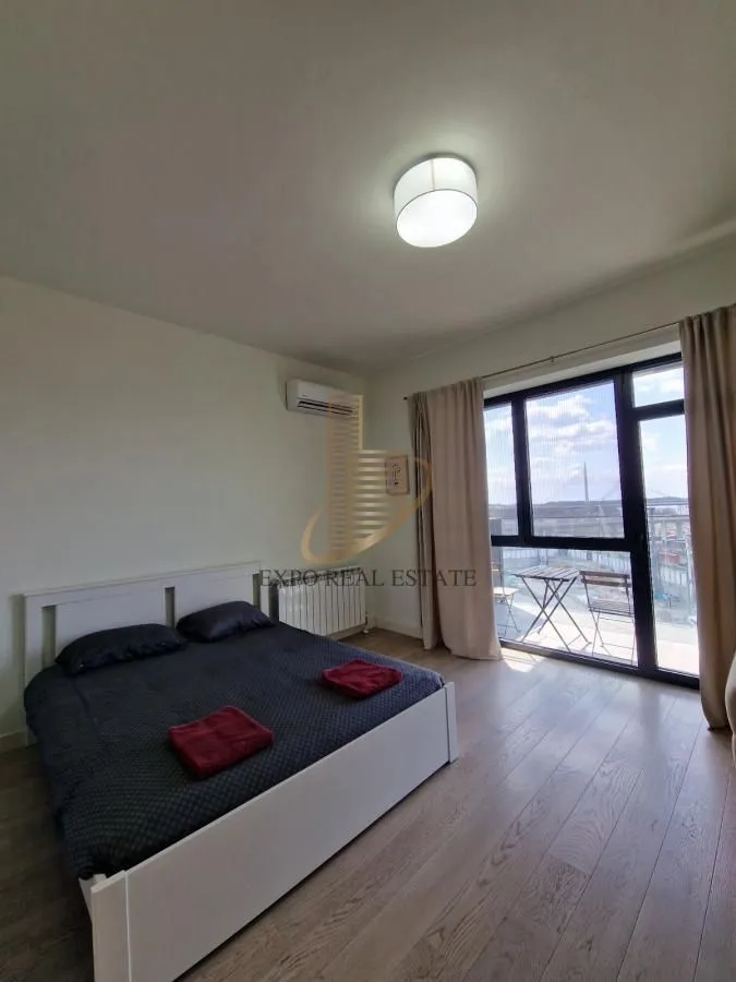 Izdavanje, jednosoban stan, 37m², Savski Venac, Beograd