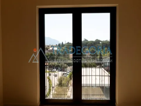 Prodaja, dvosoban stan, 89m², Tivat, Crna Gora - image 13