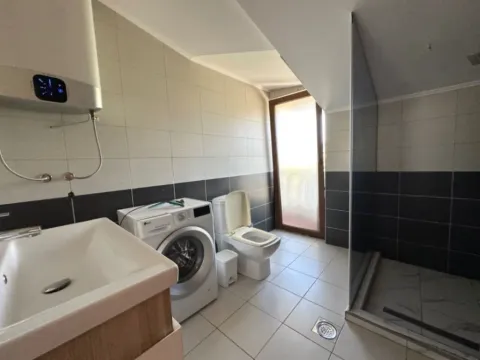 Rent, house, 300m², Vranići, Podgorica - image 5