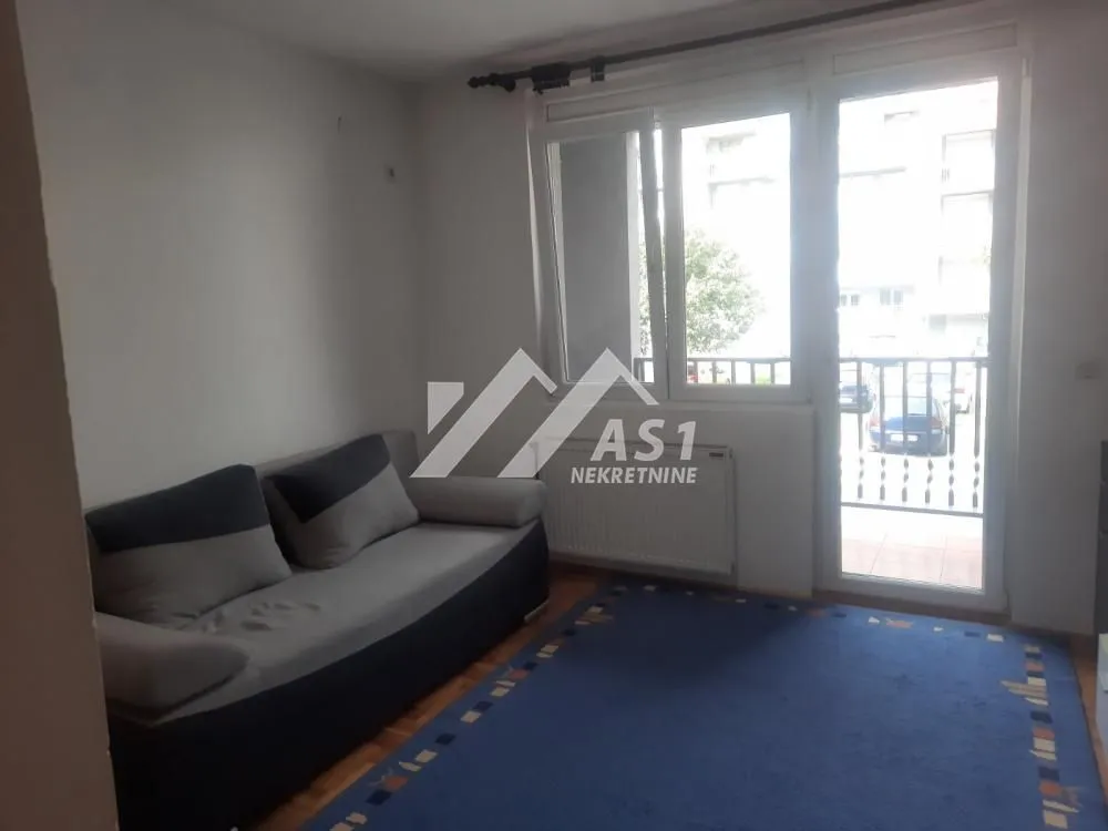 Rent, apartment, 23m², Železnička Stanica, Novi Sad Sve Podlokacije