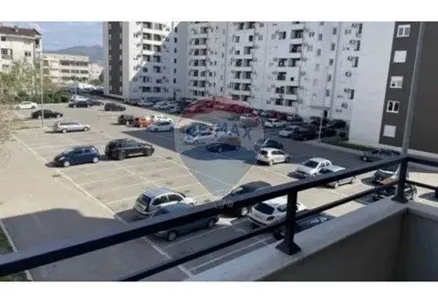 Izdavanje, jednosoban stan, 49m², Stari Aerodrom, Podgorica - image 2