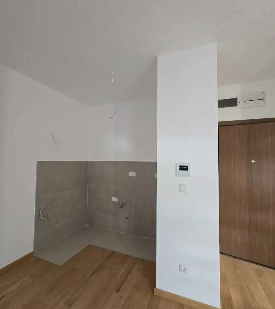 Prodaja, garsonjera, 29m², Bečići, Budva