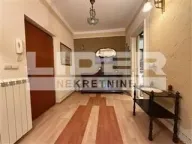 Prodaja, jednosoban stan, 35m², Vračar Hram, Vračar Sve Podlokacije - image 19