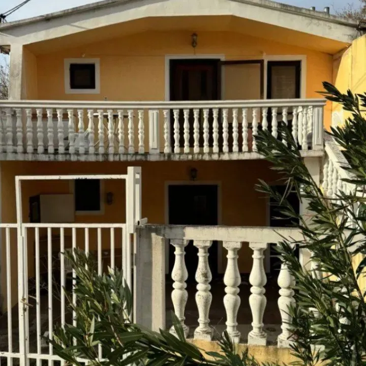 Sale, house, 102m², Sutomore, Bar