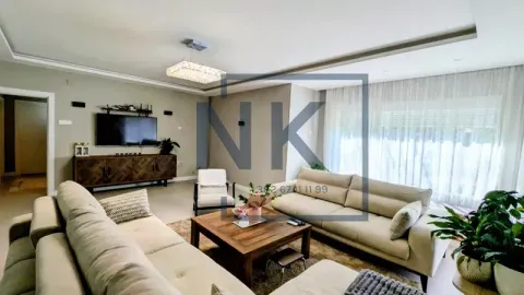 Prodaja, kuća, 350m², Vranići, Podgorica - image 8