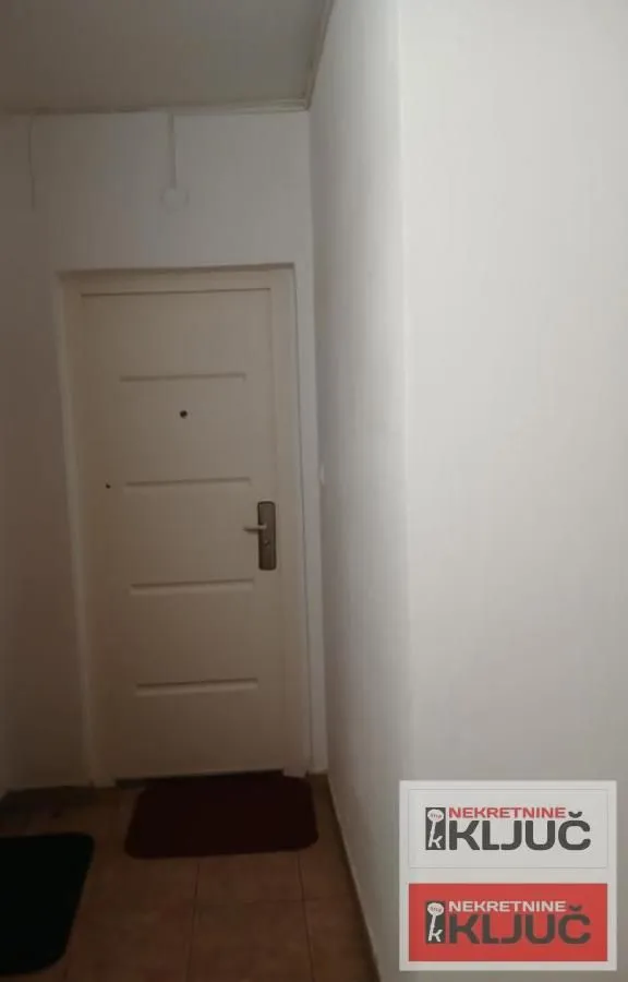 Prodaja, dvosoban stan, 46m², Grbavica, Novi Sad Sve Podlokacije