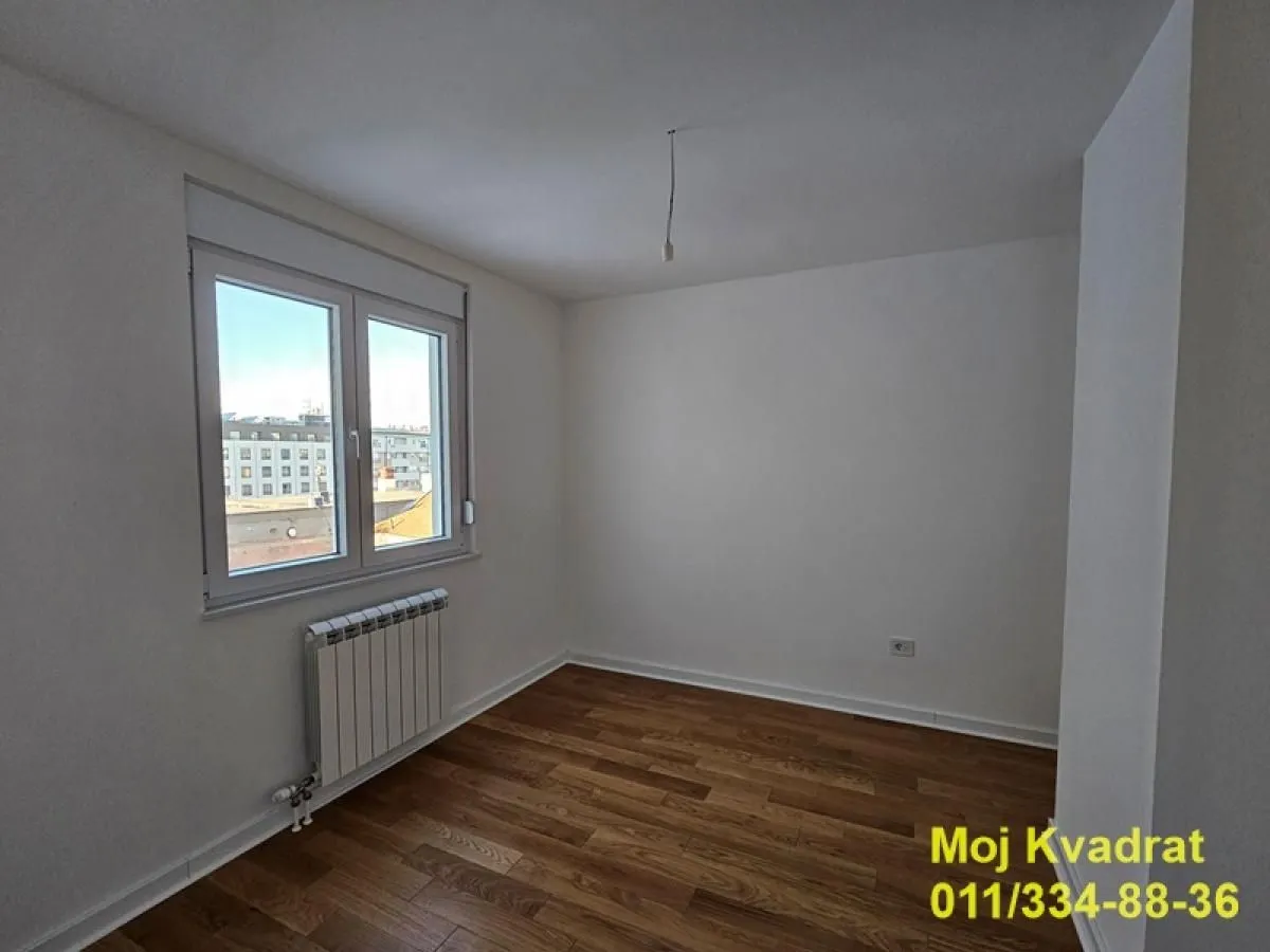 Sale, four bedroom apartment, 110m², Vukov Spomenik, Zvezdara Sve Podlokacije