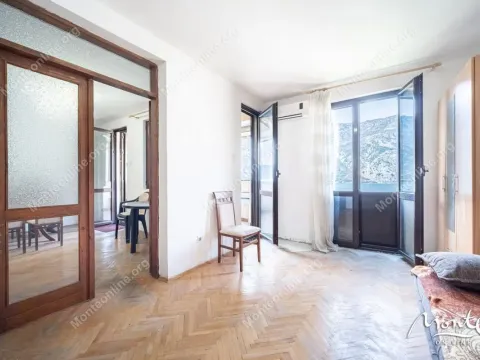 Prodaja, dvosoban stan, 64m², Risan, Kotor - image 8