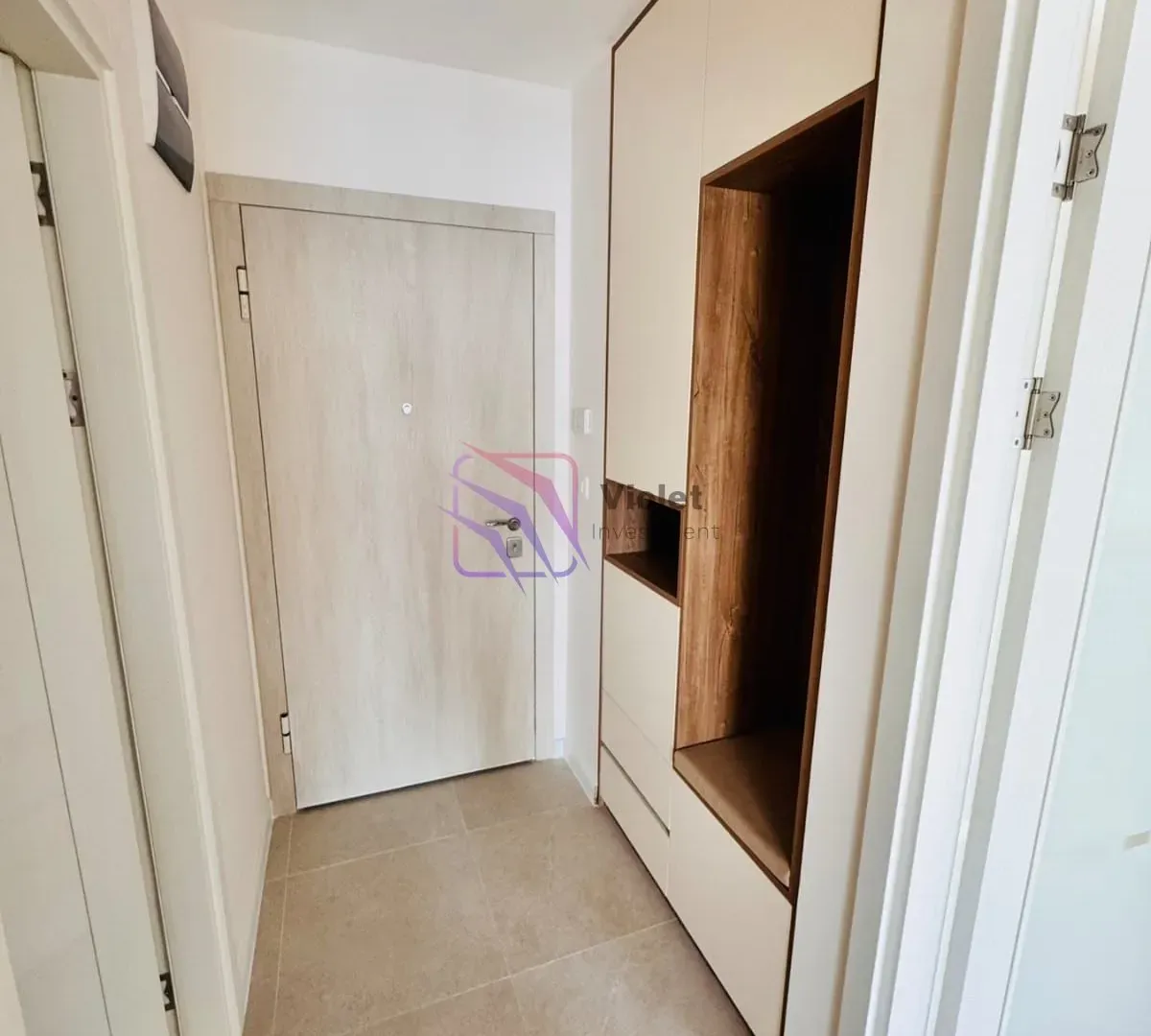 Izdavanje, jednosoban stan, 42m², Pobrežje, Podgorica