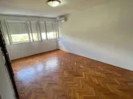 Izdavanje, dvosoban stan, 75m², Zabjelo, Podgorica - image 12