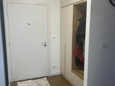 Izdavanje, jednosoban stan, 56m², Niš, Srbija - image 3