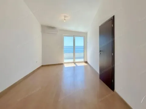 Prodaja, trosoban stan, 169m², Petrovac, Budva - image 6