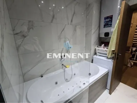 Prodaja, trosoban stan, 76m², Centar, Zlatibor - image 12