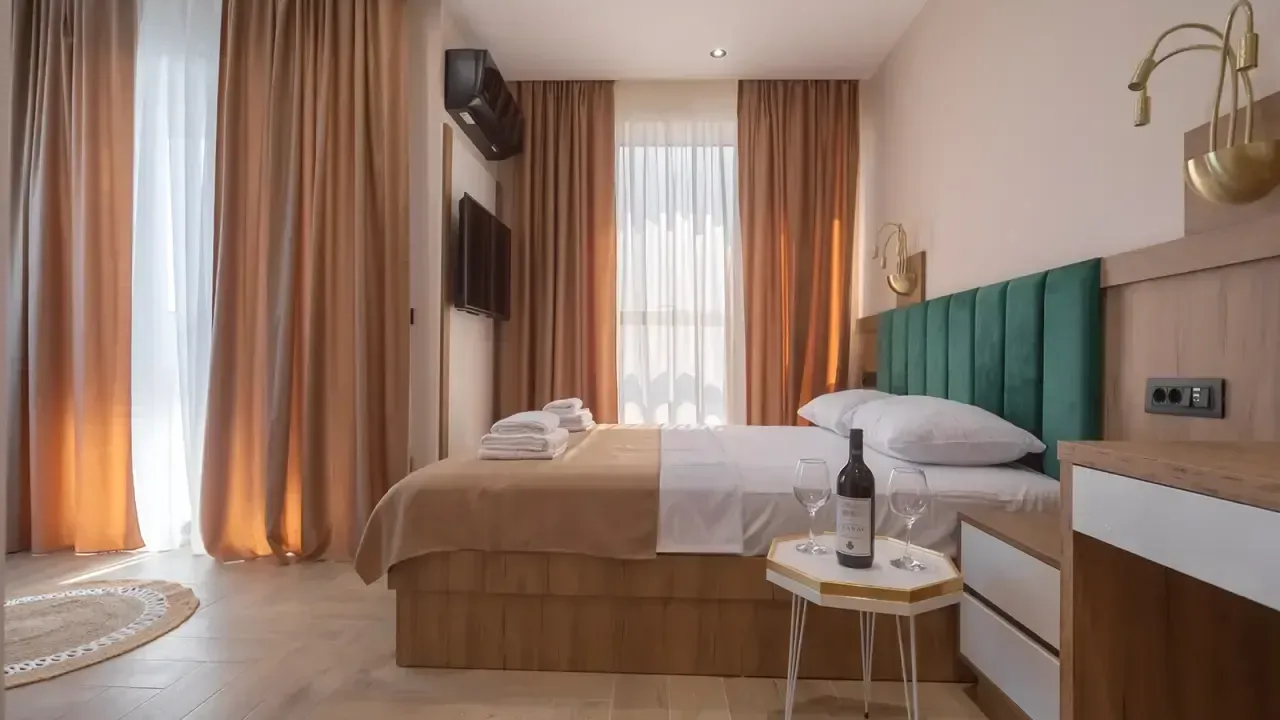 Stan-na-dan, jednosoban stan, 30m², Dobra Voda, Budva