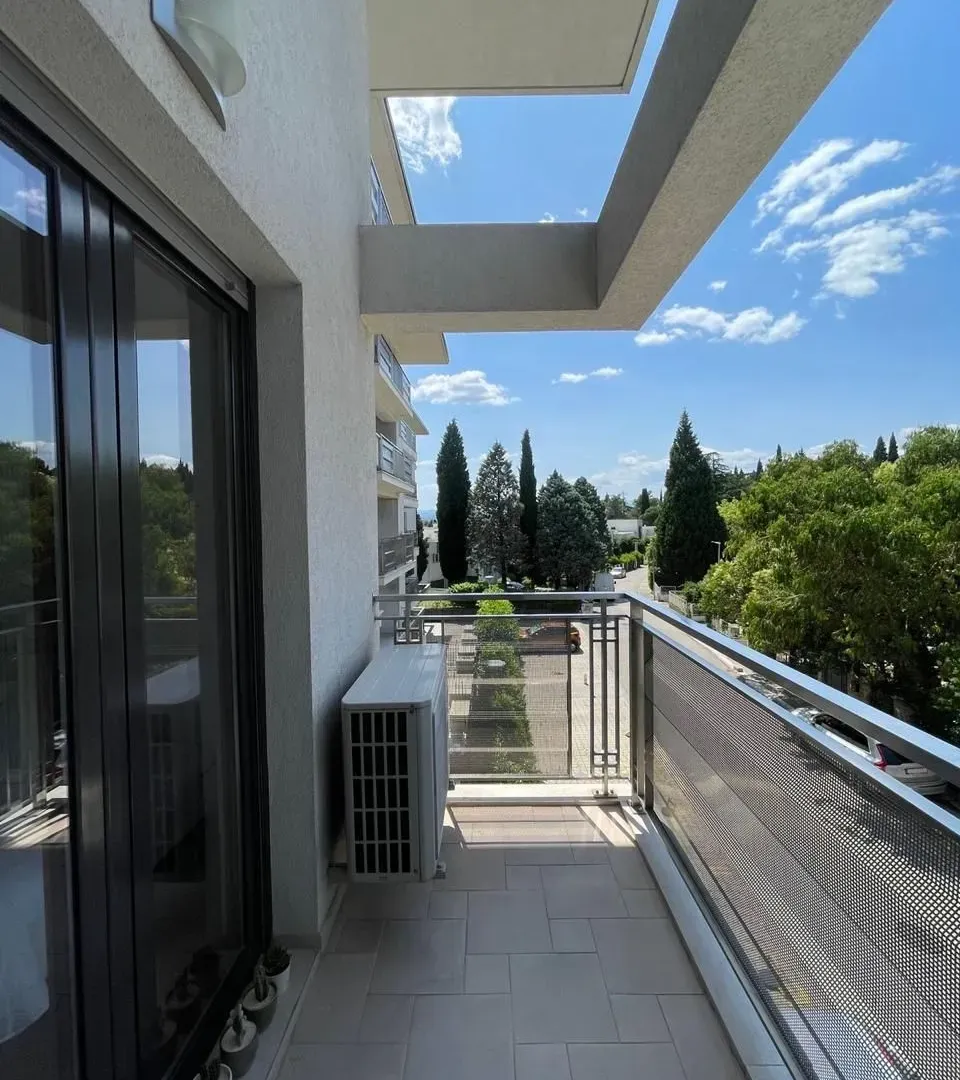 Prodaja, jednosoban stan, 40m², Gorica C, Podgorica