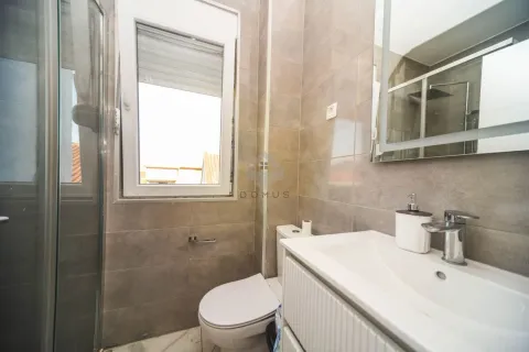 Izdavanje, dvosoban stan, 60m², Zabjelo, Podgorica - image 7