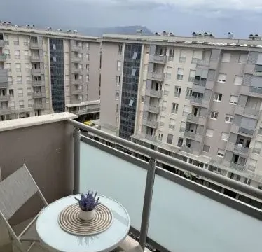 Izdavanje, jednosoban stan, 45m², City Kvart, Podgorica - image 5