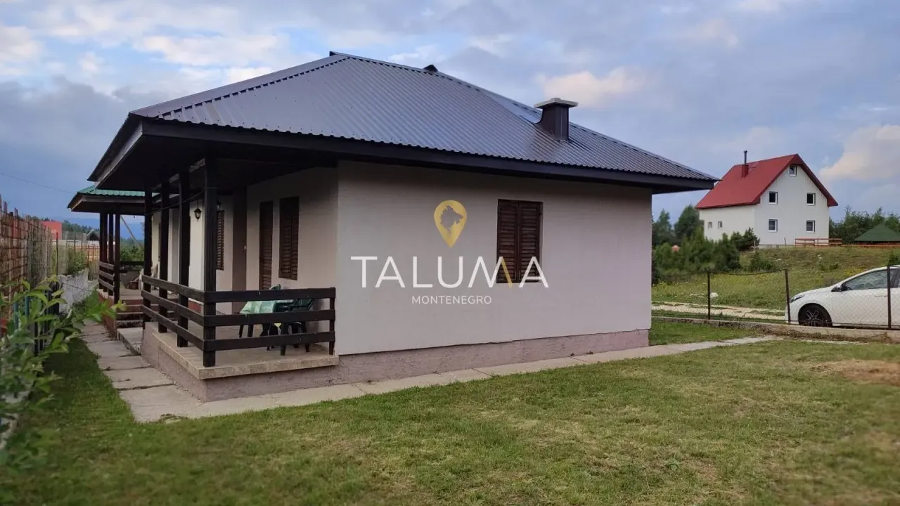 Sale, house, 78m², Borje, Žabljak