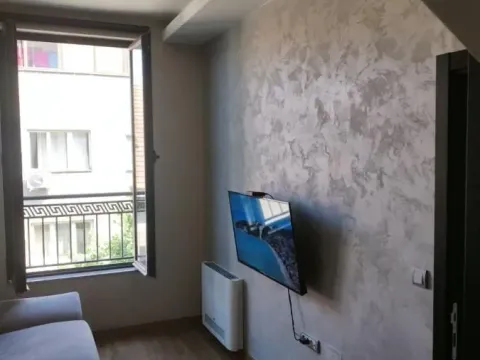 Prodaja, četvorosoban stan, 79m2, Savski Venac, Beograd