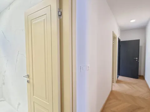 Prodaja, trosoban stan, 90m², Blizikuće, Budva - image 16