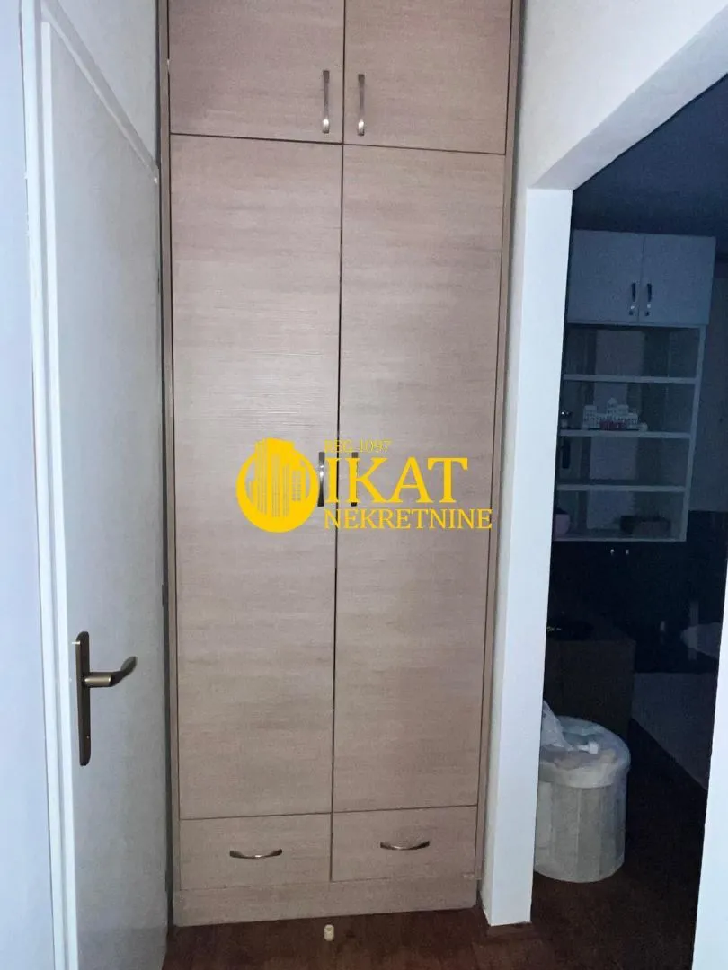 Prodaja, stan, 88m², Stari Grad, Beograd