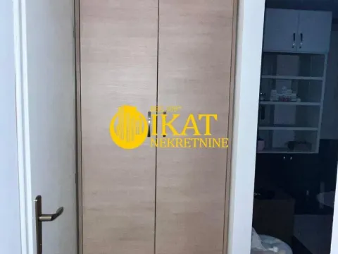 Prodaja, stan, 88m², Stari Grad, Beograd - image 13
